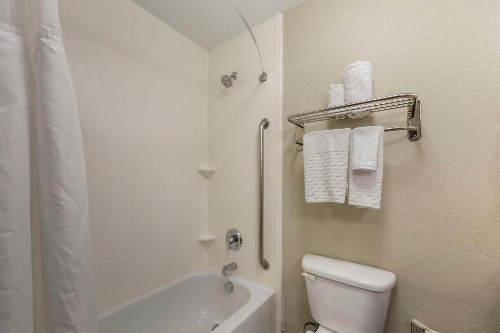 Best Western Plus Henderson Hotel image 2